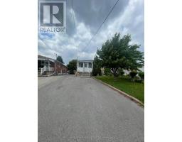 30 HABITANT DRIVE, Toronto, Ontario