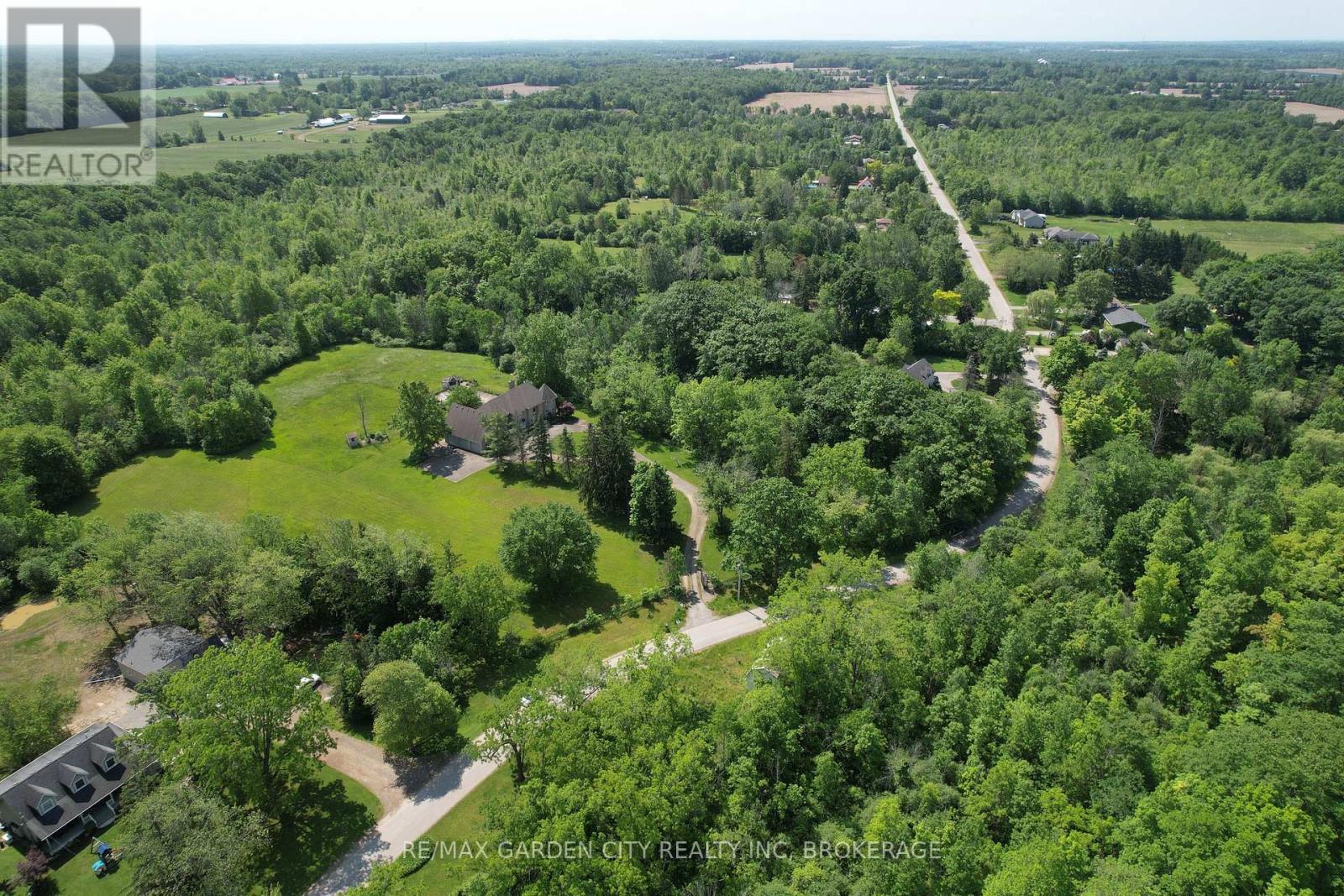 85 Pearson Road, Welland, Ontario  L3B 5N4 - Photo 9 - X12188838