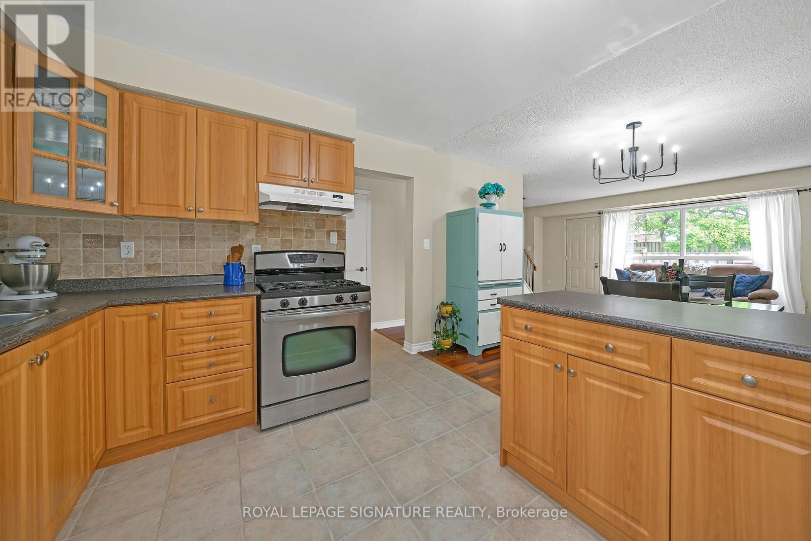 5 Early Apple Way, Toronto, Ontario  M3A 3N4 - Photo 6 - C12198298