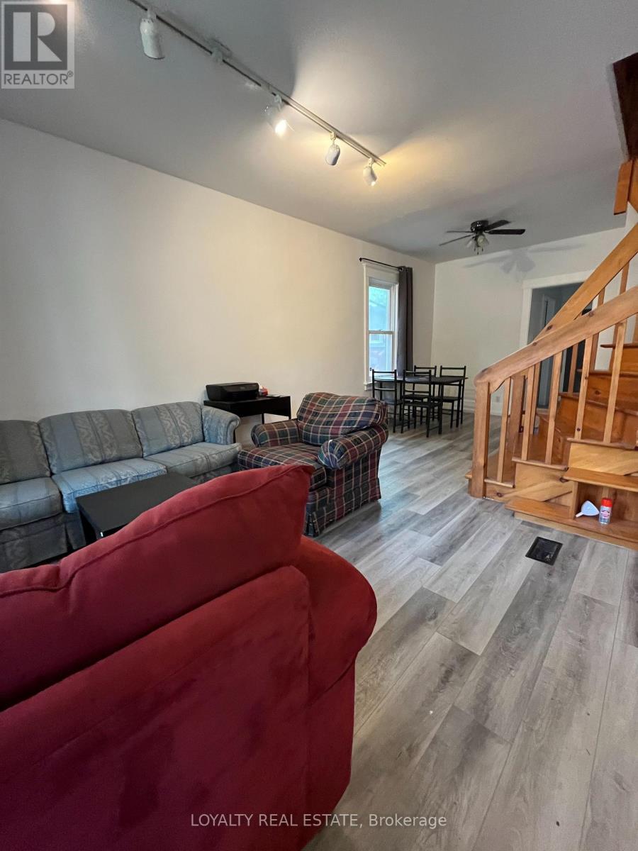 194 Victoria Street, Kingston, Ontario  K7L 3Y8 - Photo 7 - X12205325