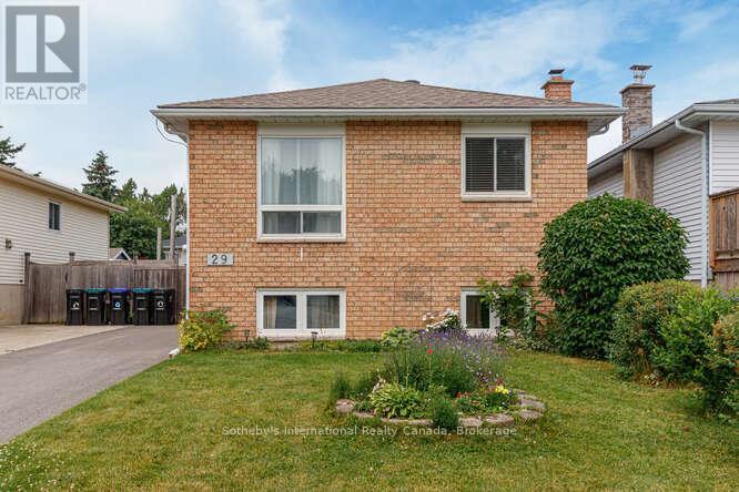 29 COURTICE CRESCENT, Collingwood, Ontario