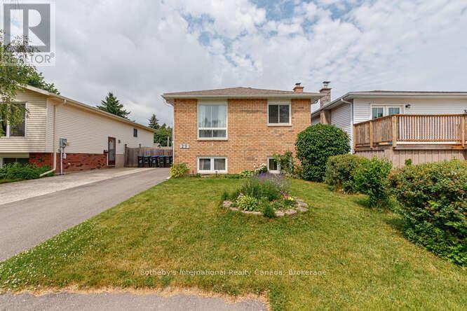 29 Courtice Crescent, Collingwood, Ontario  L9Y 4N7 - Photo 2 - S12211721