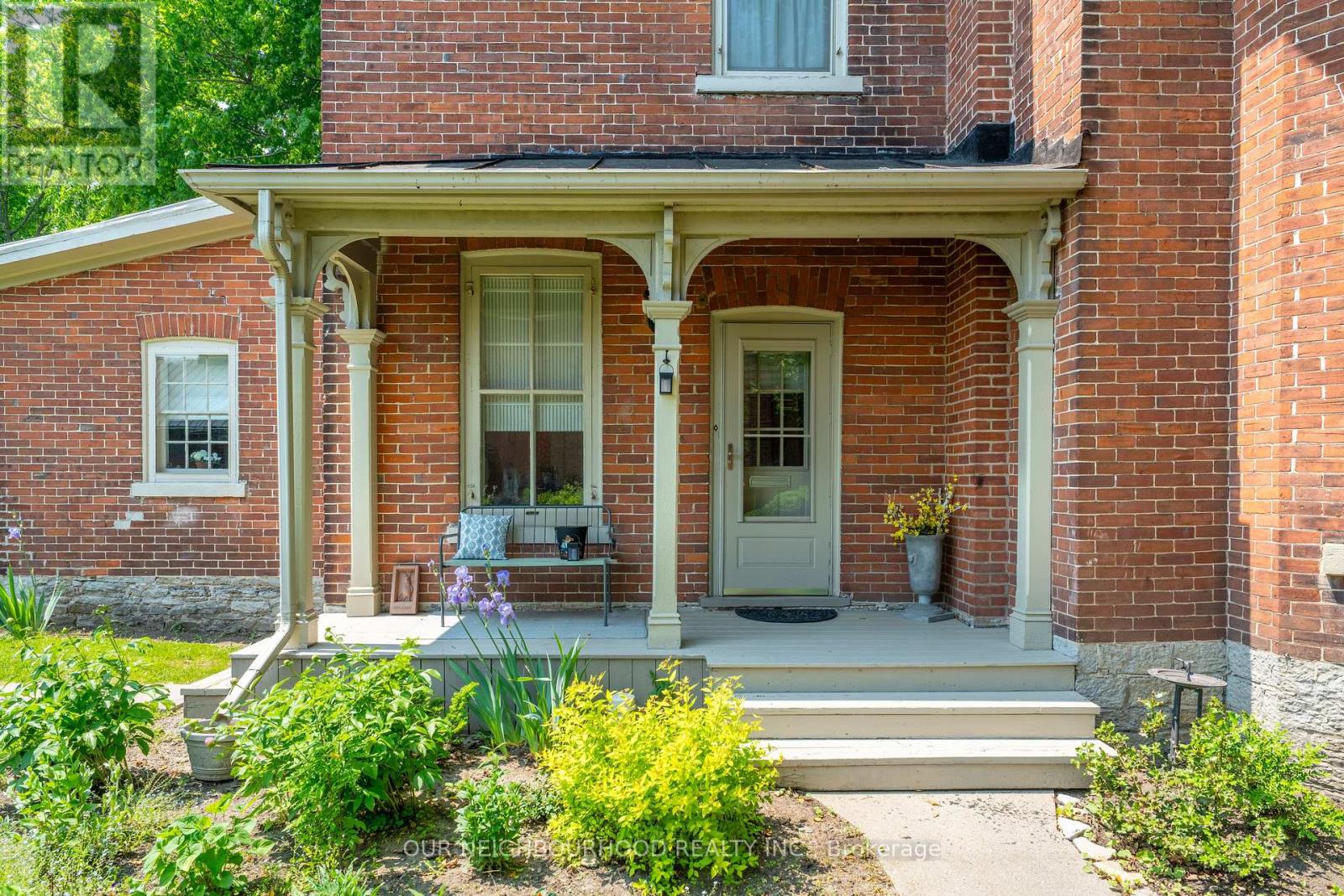 172 Dundas Street W, Greater Napanee, Ontario  K7R 2A4 - Photo 2 - X12211733