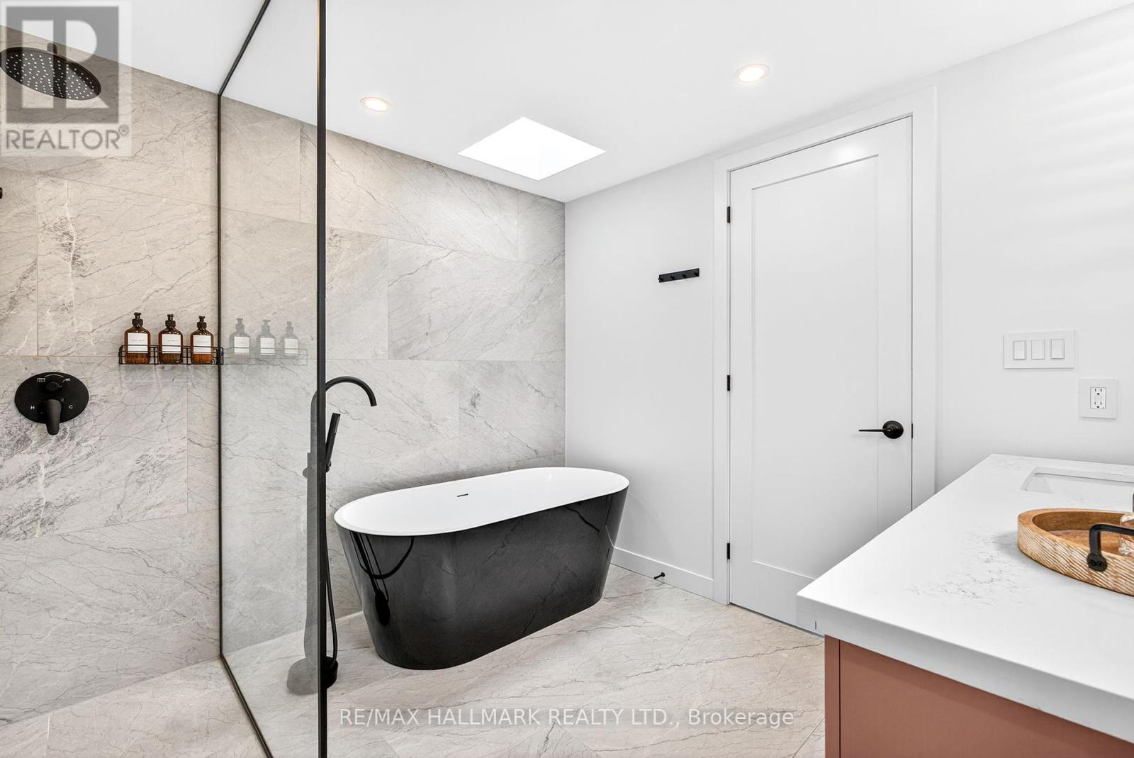225 Catalina Drive, Toronto, Ontario  M1E 1B8 - Photo 22 - E12211695