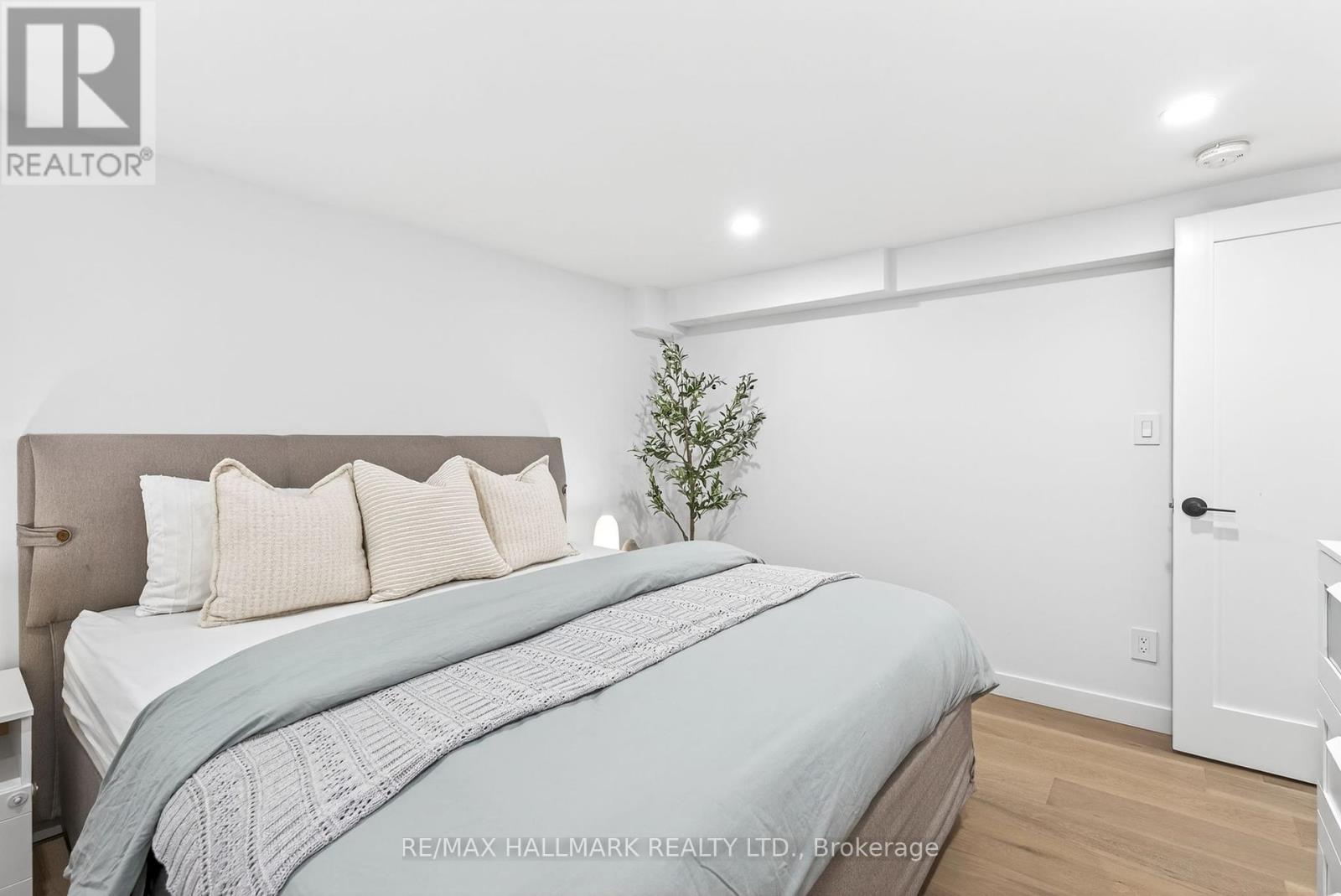 225 Catalina Drive, Toronto, Ontario  M1E 1B8 - Photo 36 - E12211695