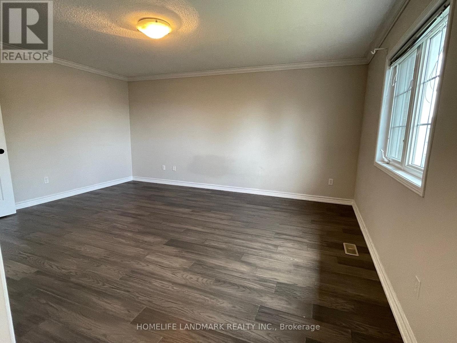 39 Hartmoor Street, Markham, Ontario  L6E 2C8 - Photo 11 - N12211664
