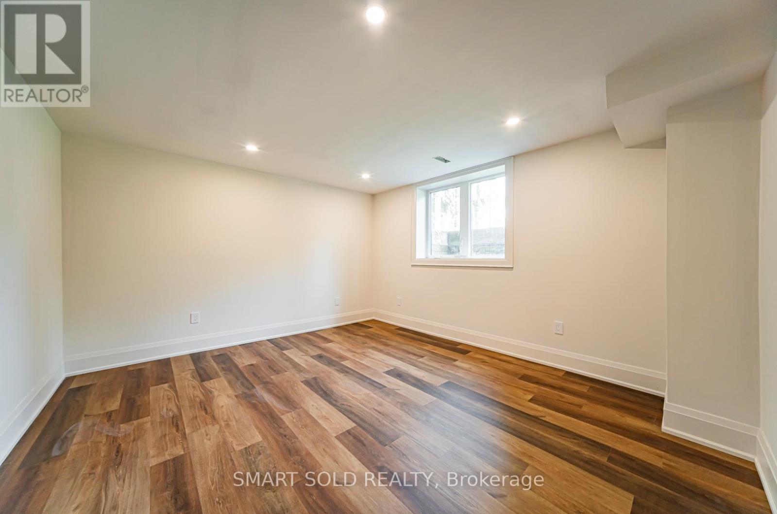92 Lloyd Street, Whitchurch-Stouffville, Ontario  L4A 4J5 - Photo 34 - N12211689