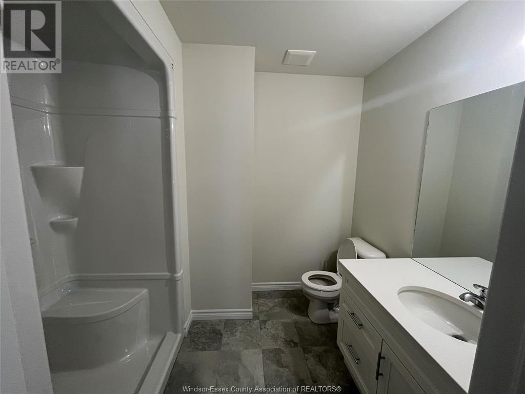 390 Hemlock Lane Unit# Upper, Lakeshore, Ontario  N8L 1A8 - Photo 11 - 25014694