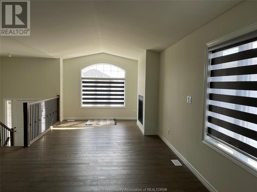 390 Hemlock Lane Unit# Upper, Lakeshore, Ontario  N8L 1A8 - Photo 6 - 25014694
