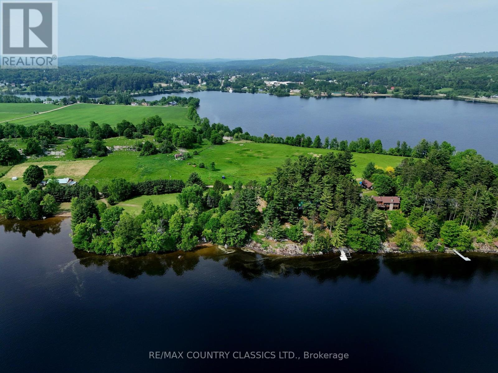 272 Mask Island Drive S, Madawaska Valley, Ontario  K0J 1B0 - Photo 26 - X12088497