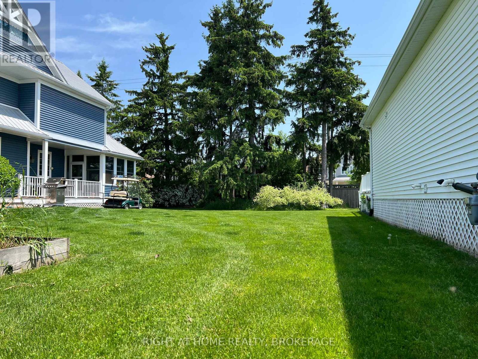 54 Nantuckett Road, Fort Erie (Crystal Beach), Ontario  L0S 1B0 - Photo 16 - X12211710