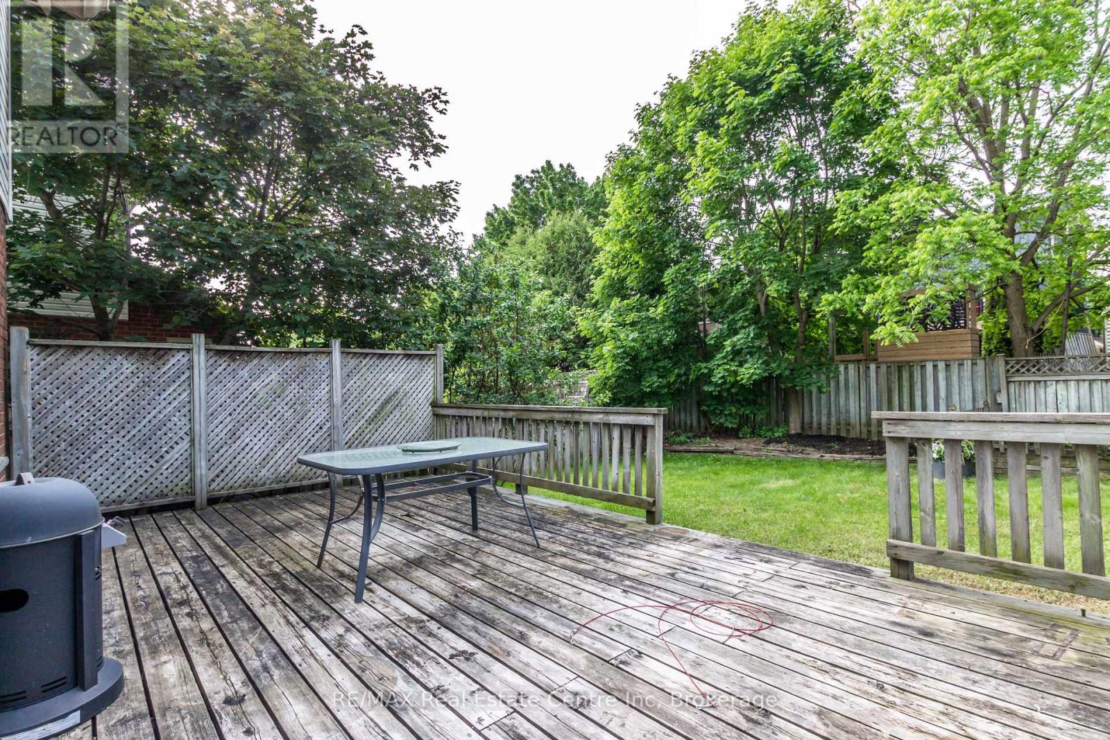 49 Watt Street, Guelph, Ontario  N1E 6W7 - Photo 17 - X12211763