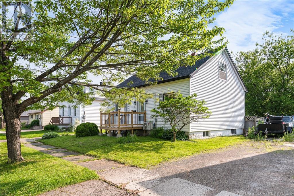 Property at 24 Fifth Street image 2