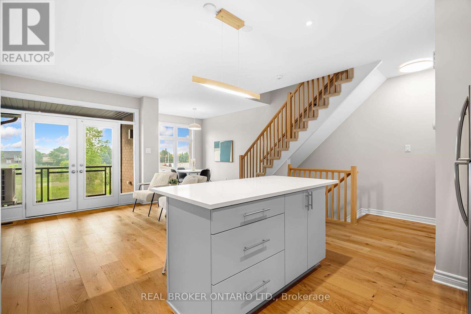 208 Poplin Street, Ottawa, Ontario  K4M 0E2 - Photo 16 - X12211737
