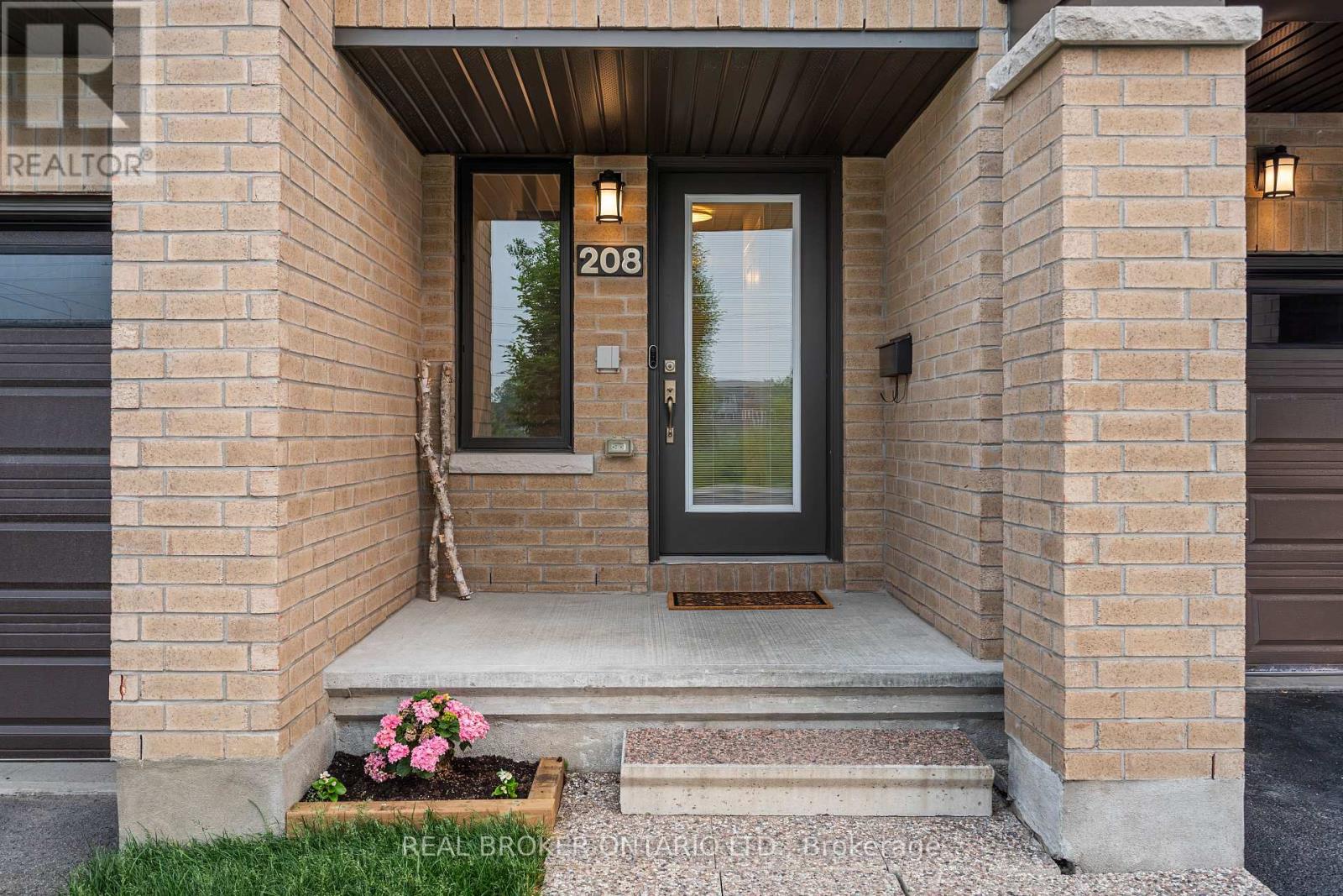 208 Poplin Street, Ottawa, Ontario  K4M 0E2 - Photo 2 - X12211737