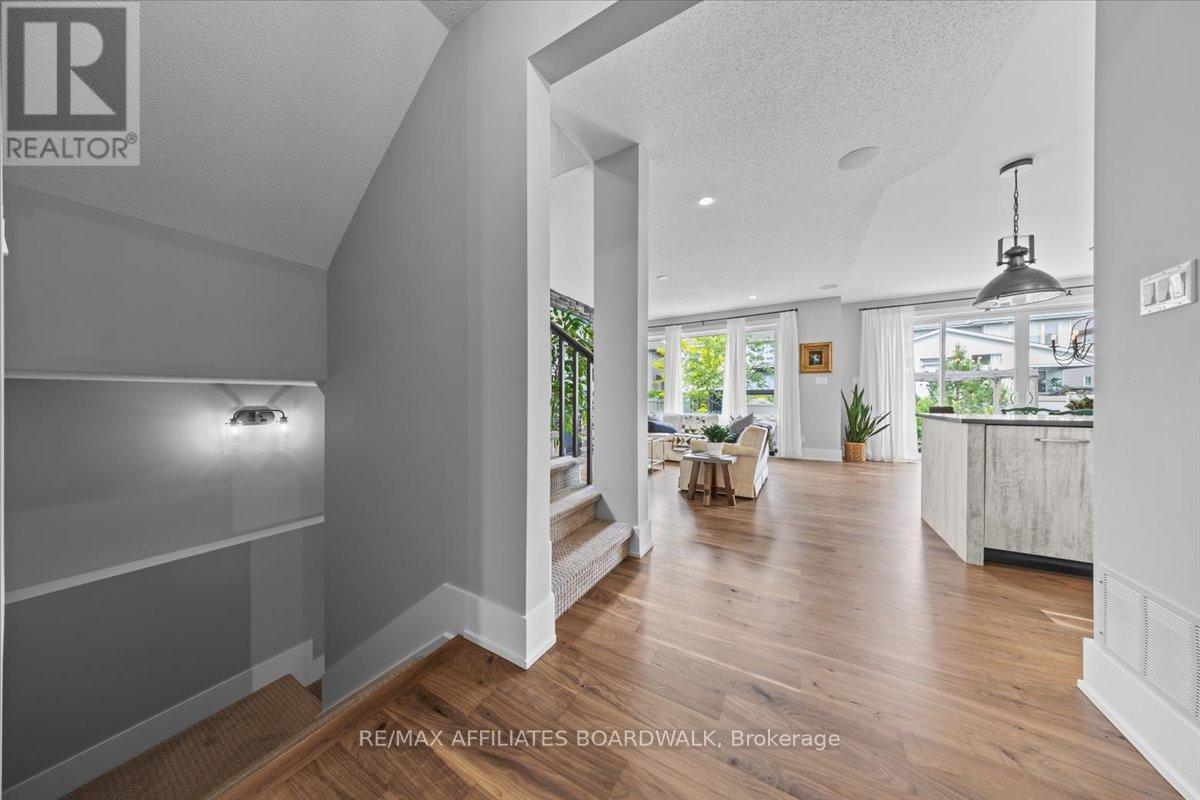 506 Breccia Heights, Ottawa, Ontario  K2T 0L6 - Photo 32 - X12211764
