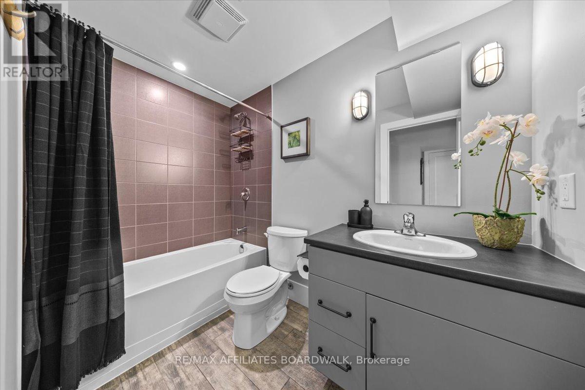 506 Breccia Heights, Ottawa, Ontario  K2T 0L6 - Photo 35 - X12211764