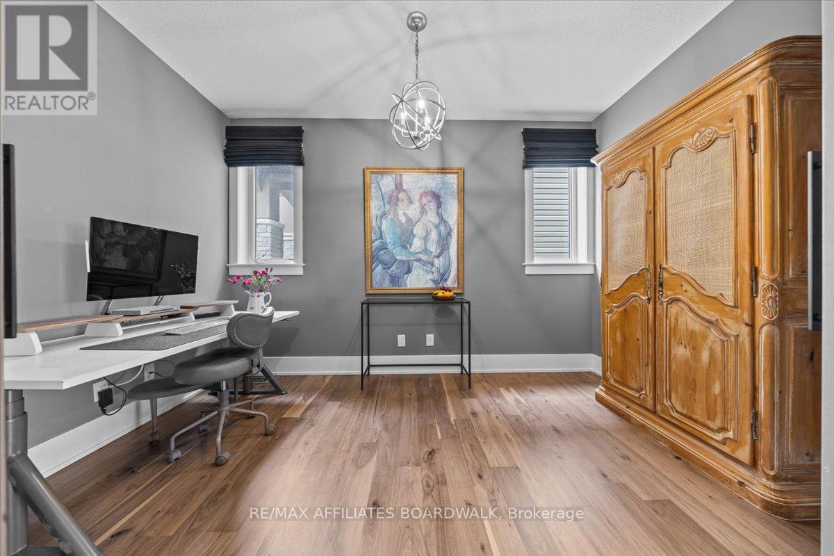 506 Breccia Heights, Ottawa, Ontario  K2T 0L6 - Photo 5 - X12211764