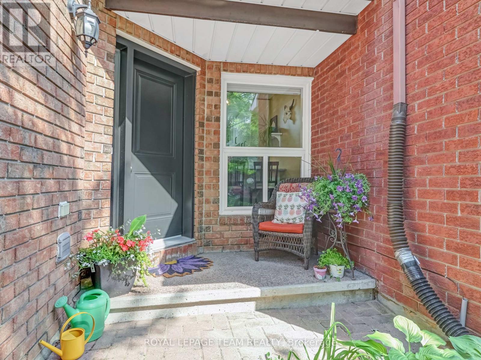 114 Pickwick Drive, Ottawa, Ontario  K2J 3E3 - Photo 4 - X12211770