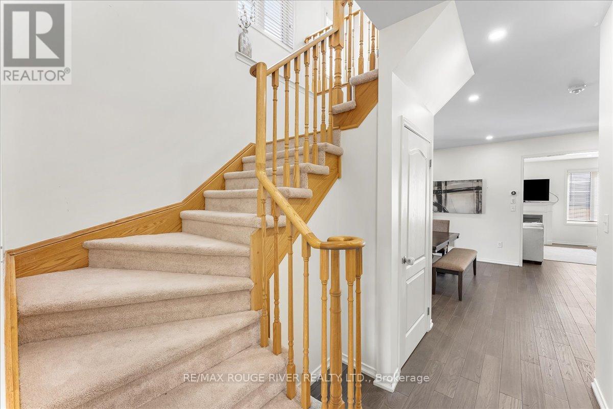 2560 Bandsman Crescent, Oshawa, Ontario  L1L 0M2 - Photo 16 - E12211752