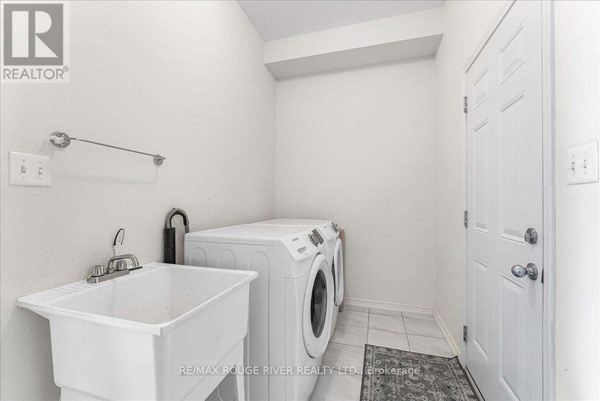 2560 Bandsman Crescent, Oshawa, Ontario  L1L 0M2 - Photo 31 - E12211752