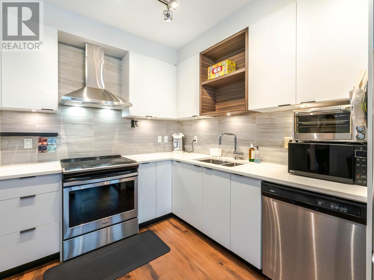 361 5355 LANE STREET, Burnaby, British Columbia