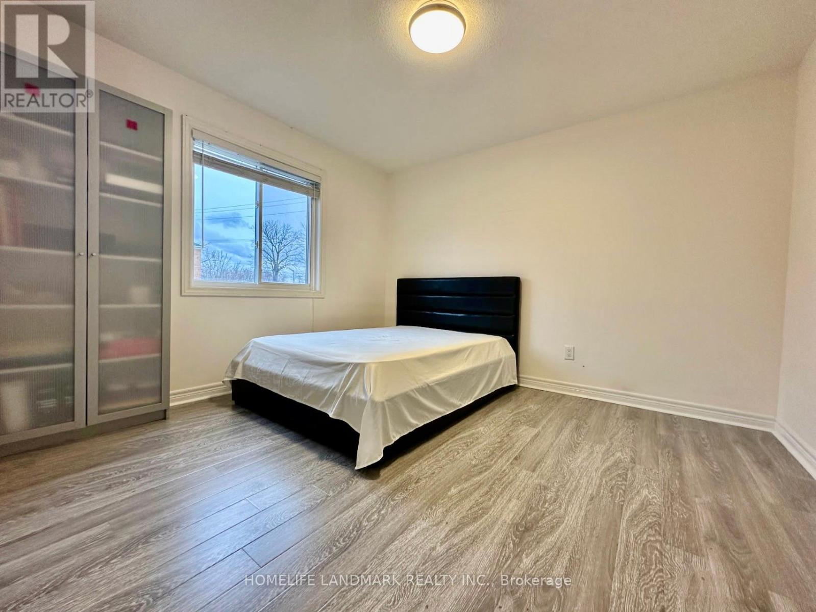59 Faris Street, Bradford West Gwillimbury, Ontario  L3Z 0C5 - Photo 14 - N12211745