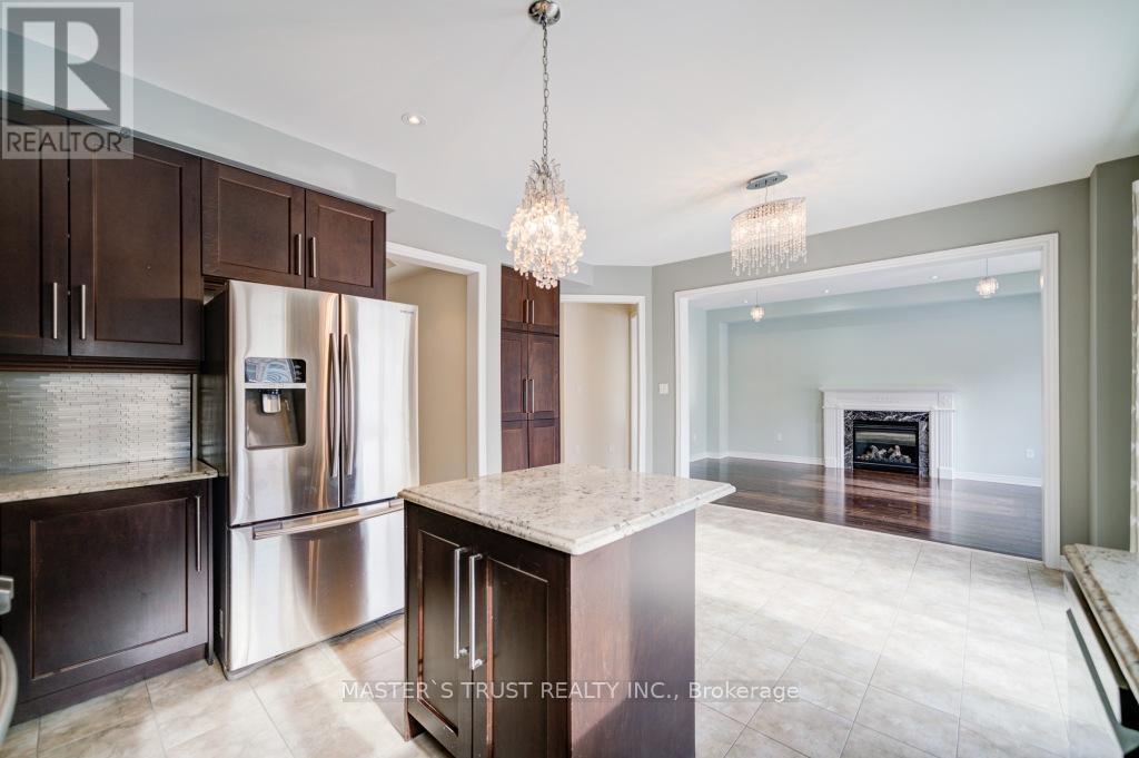 1189 Atkins Drive, Newmarket, Ontario  L3X 0E1 - Photo 19 - N12211746