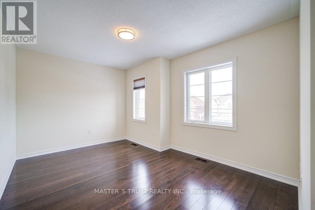 1189 Atkins Drive, Newmarket, Ontario  L3X 0E1 - Photo 24 - N12211746