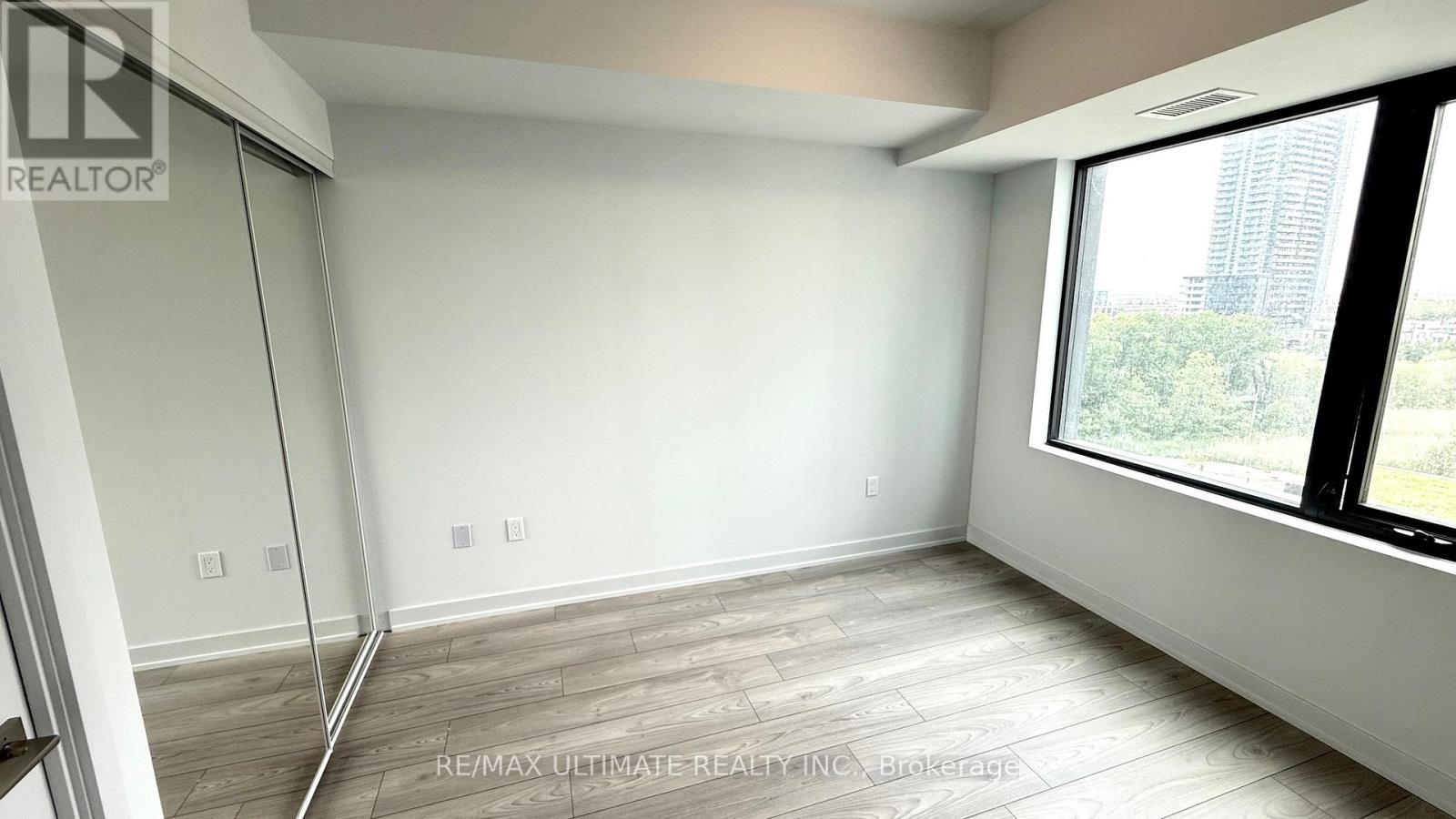 704 - 2920 Highway 7 Road, Vaughan, Ontario  L4K 0P4 - Photo 13 - N12211756