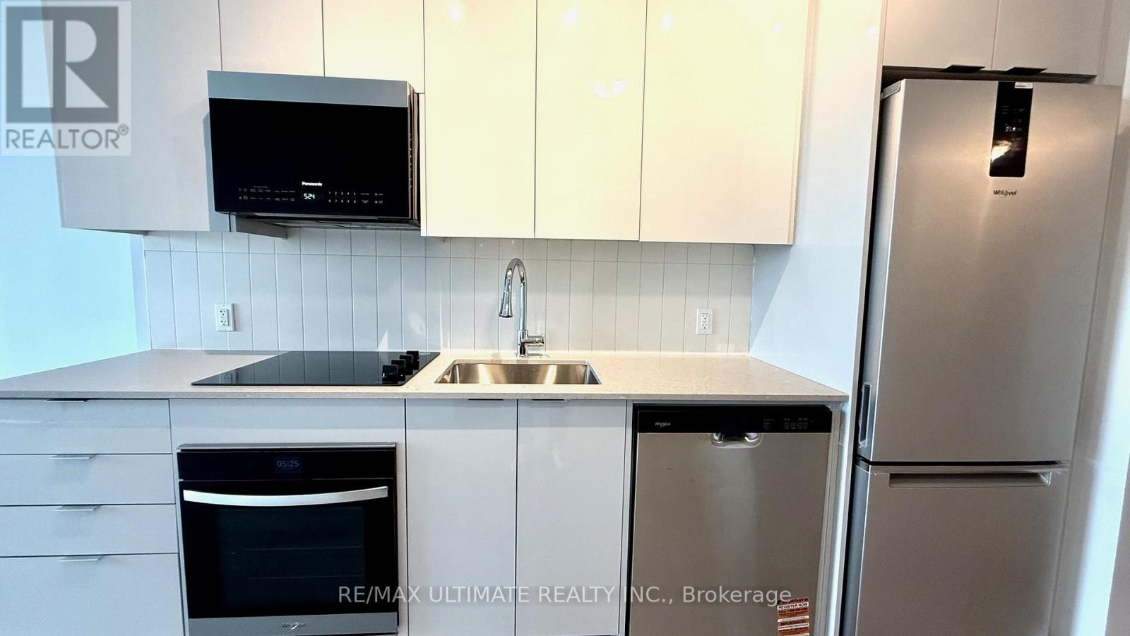 704 - 2920 Highway 7 Road, Vaughan, Ontario  L4K 0P4 - Photo 17 - N12211756