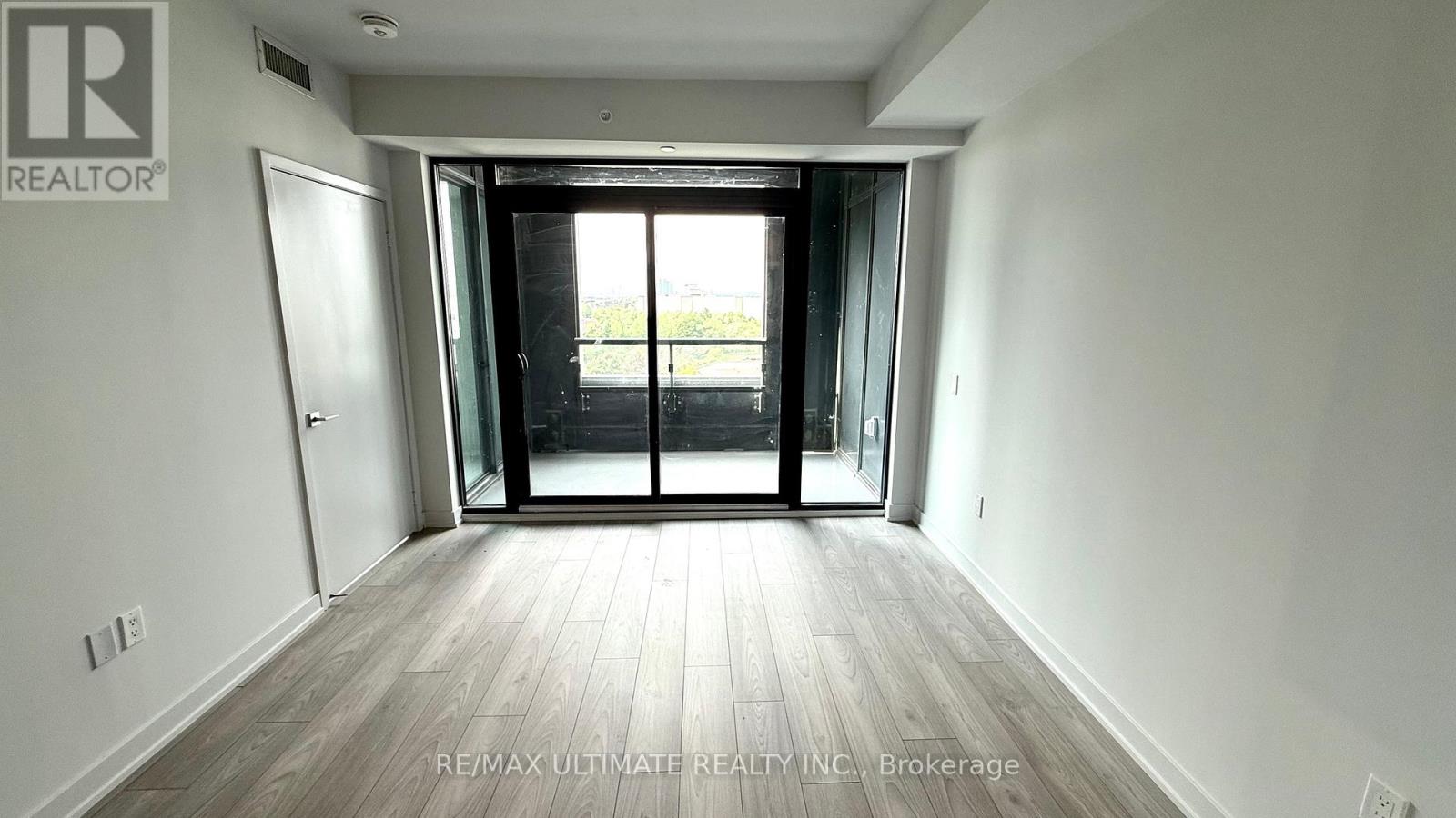 704 - 2920 Highway 7 Road, Vaughan, Ontario  L4K 0P4 - Photo 24 - N12211756