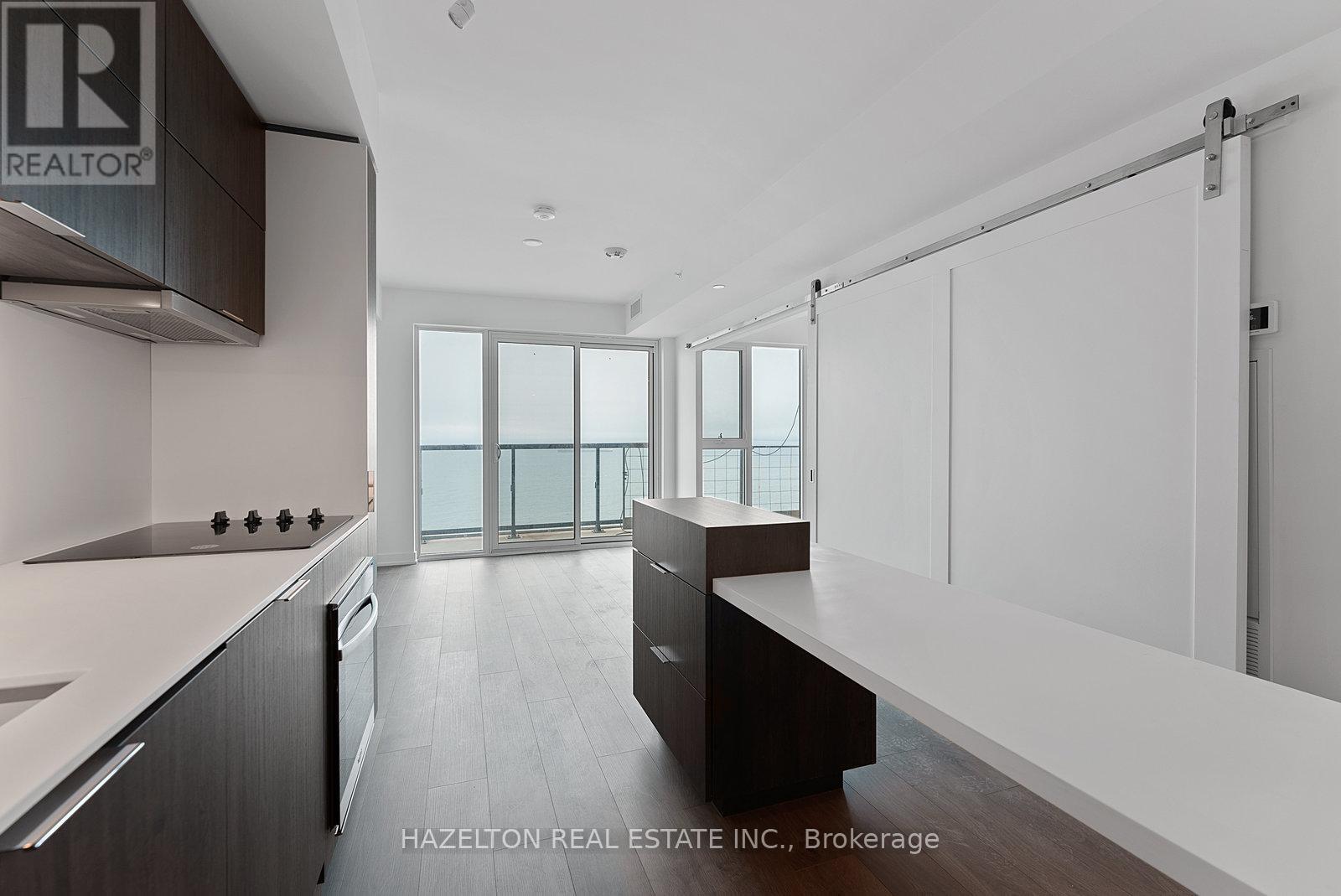 1804 - 370 Martha Street, Burlington, Ontario  L7R 0G9 - Photo 13 - W12211765