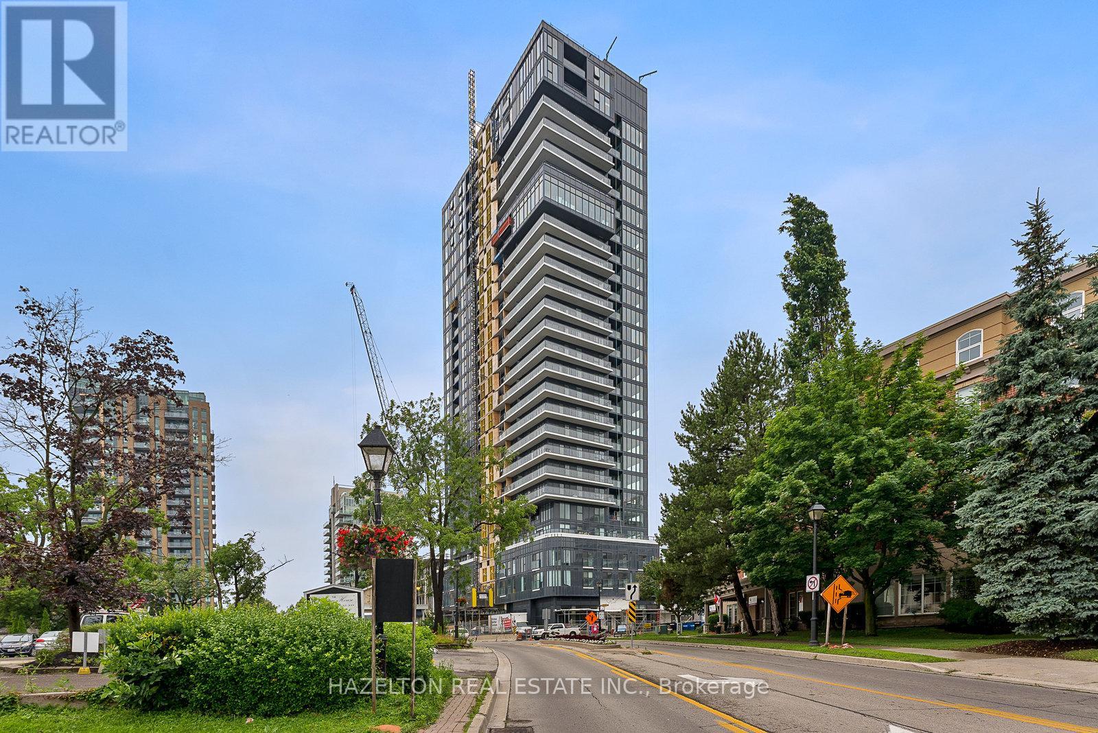 1804 - 370 Martha Street, Burlington, Ontario  L7R 0G9 - Photo 4 - W12211765