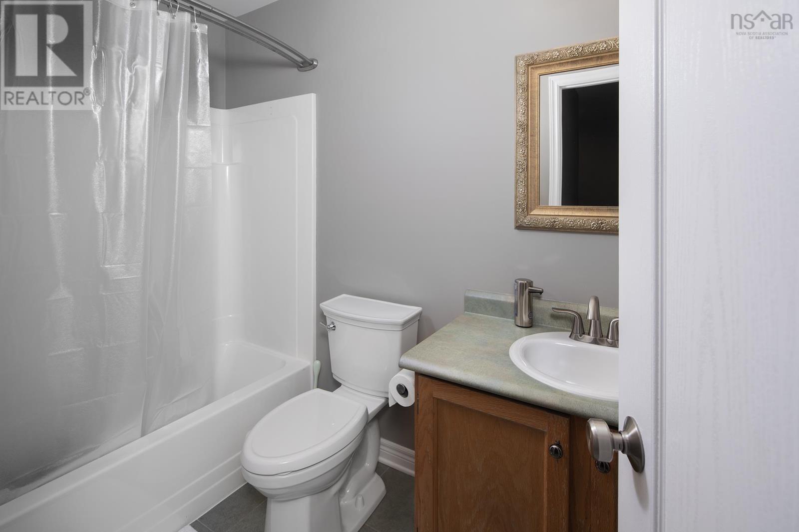 3836 Memorial Drive, Halifax, Nova Scotia  B3K 6R6 - Photo 26 - 202512304