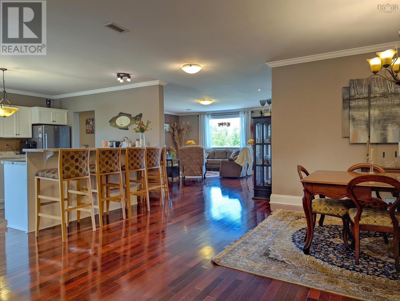 302 42 Bigelow Street, Wolfville, Nova Scotia  B4P 0A4 - Photo 3 - 202513385