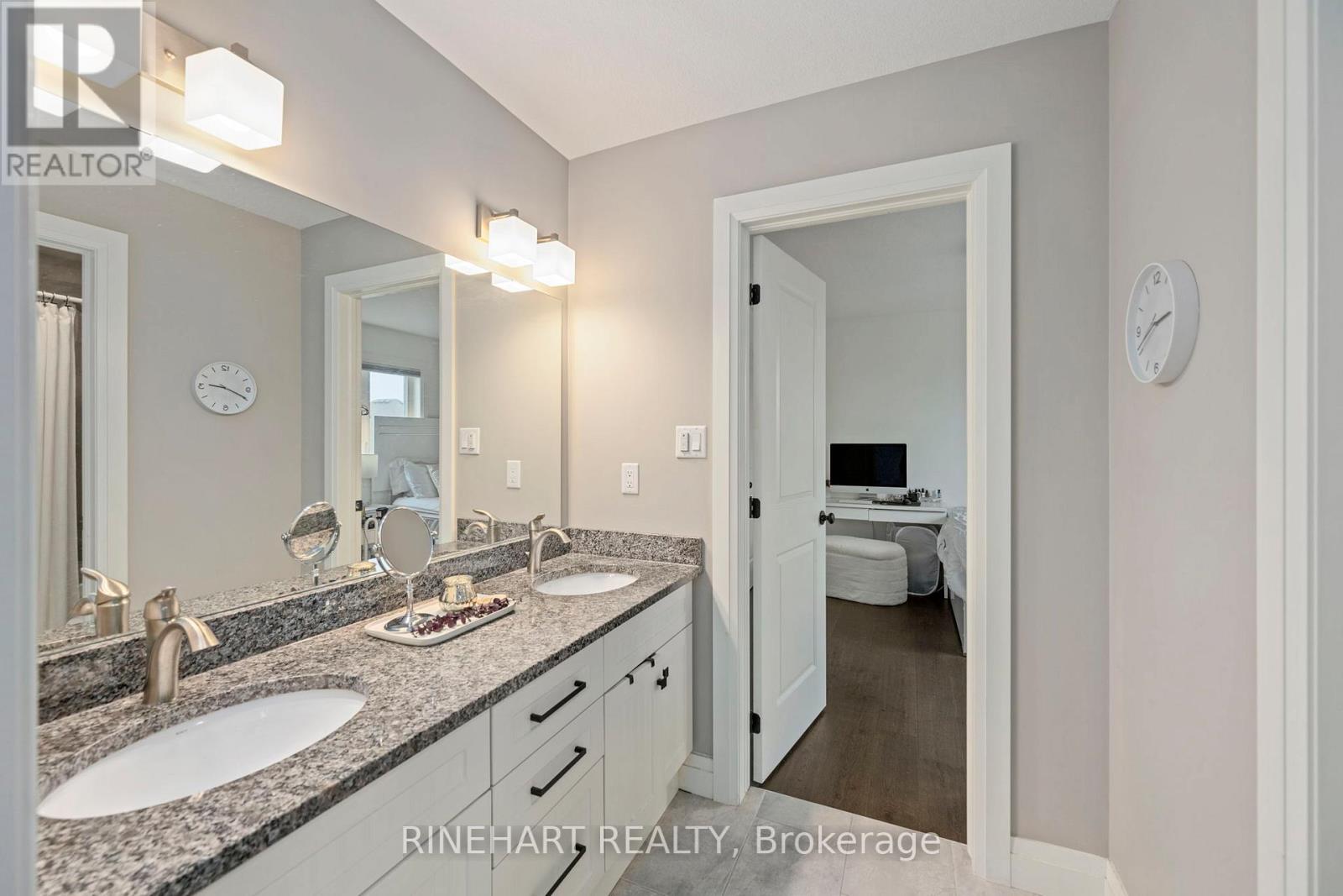 2512 Holbrook Drive, London South, Ontario  N6M 0E6 - Photo 27 - X12211787