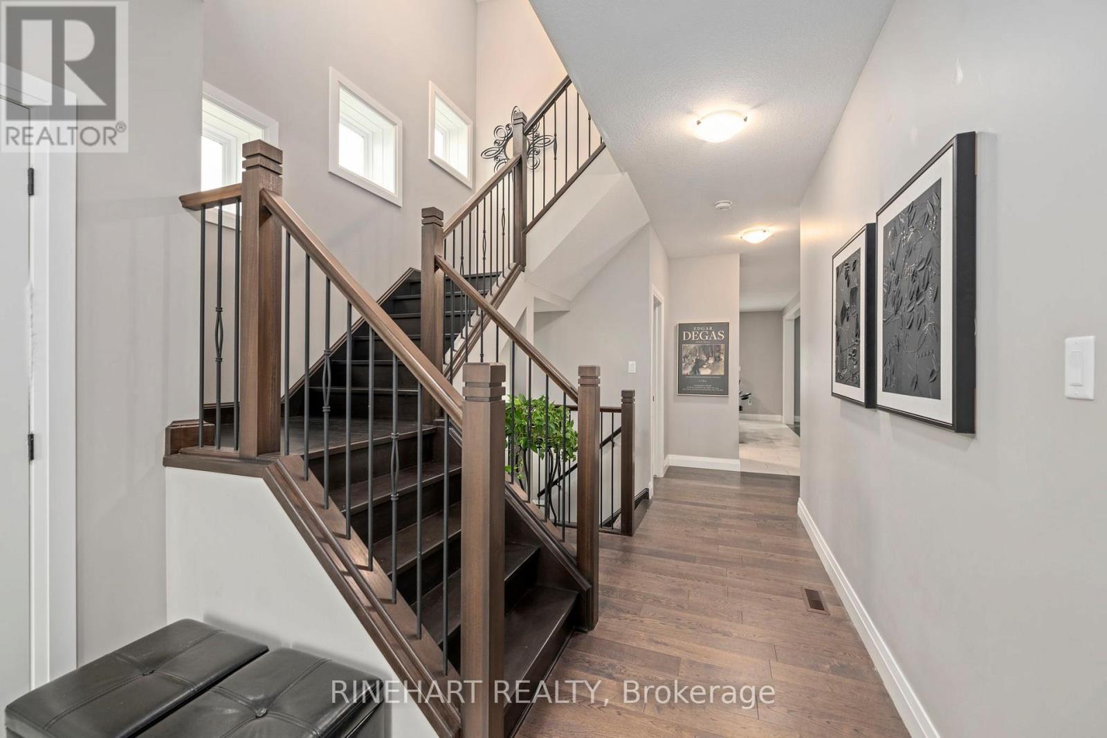 2512 Holbrook Drive, London South, Ontario  N6M 0E6 - Photo 5 - X12211787