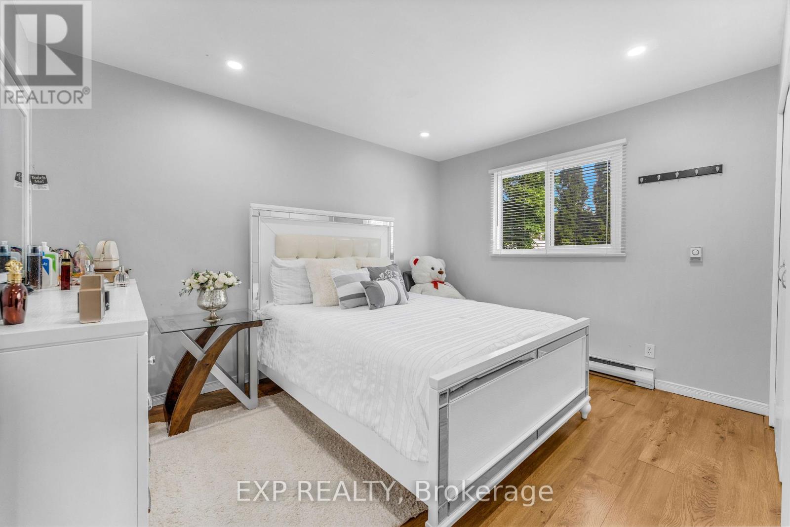 178 Silver Aspen Crescent, Kitchener, Ontario  N2N 1J1 - Photo 16 - X12211747
