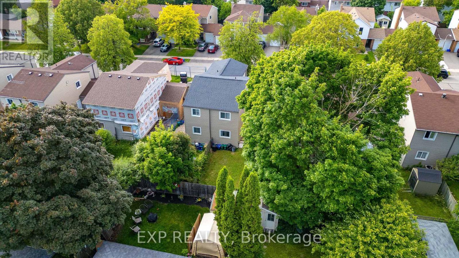 178 Silver Aspen Crescent, Kitchener, Ontario  N2N 1J1 - Photo 37 - X12211747