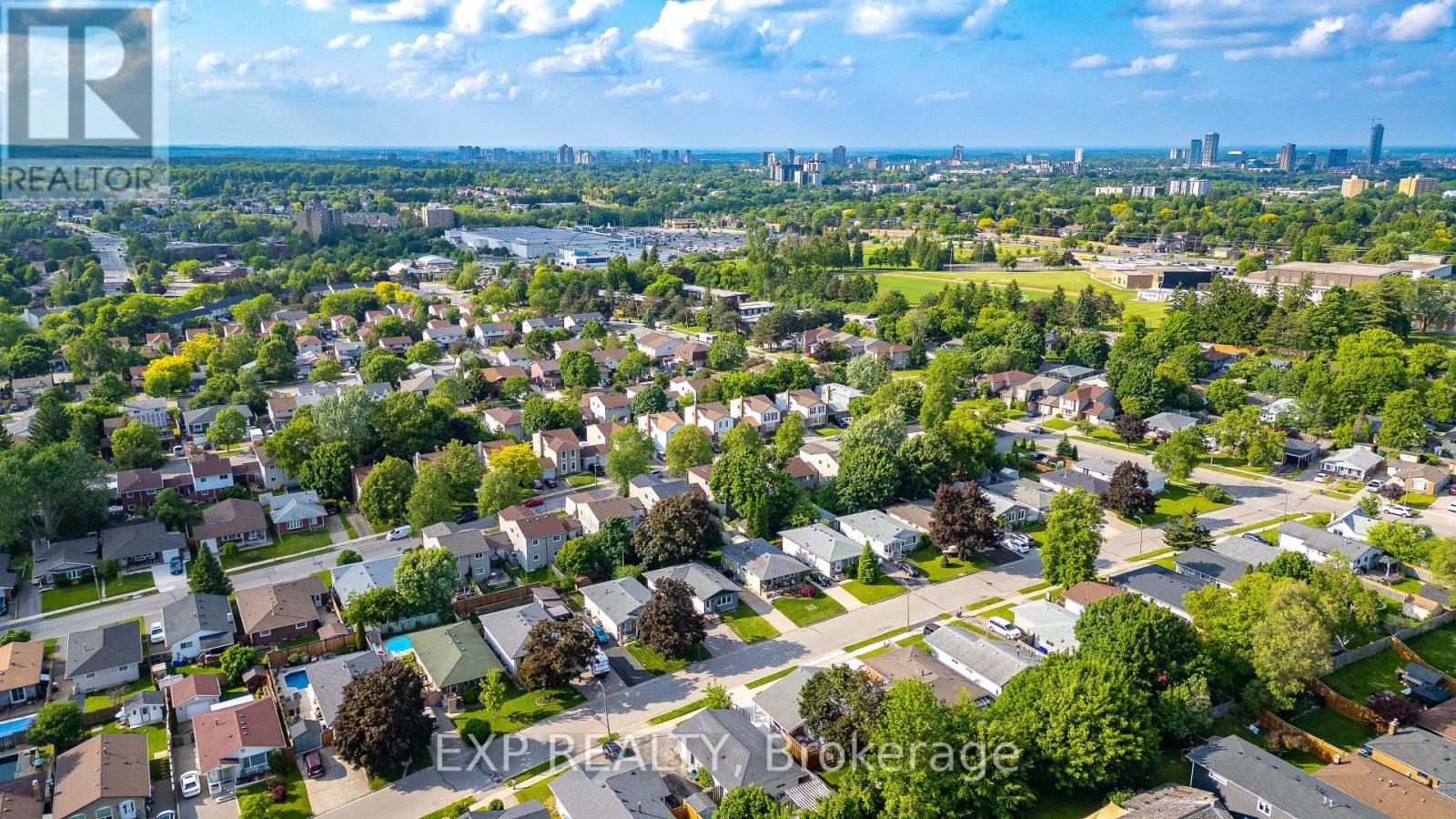 178 Silver Aspen Crescent, Kitchener, Ontario  N2N 1J1 - Photo 39 - X12211747