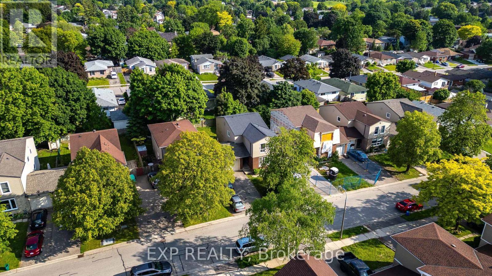 178 Silver Aspen Crescent, Kitchener, Ontario  N2N 1J1 - Photo 5 - X12211747