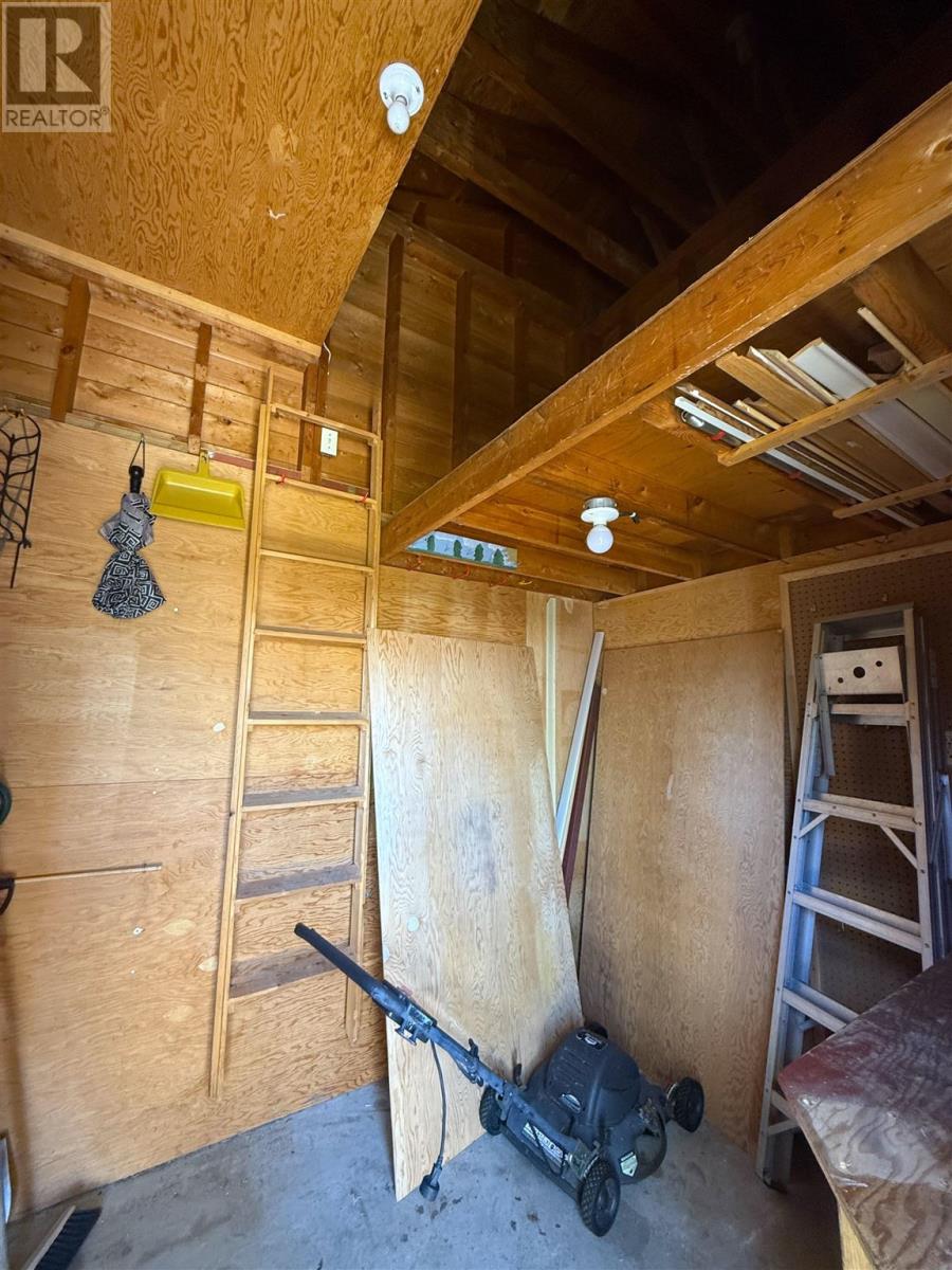 429 Elliott St, Thunder Bay, Ontario  P7A 1N4 - Photo 38 - TB251392