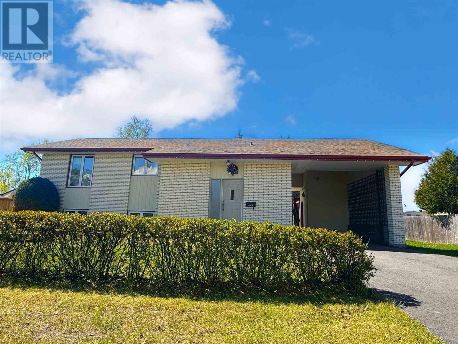 429 Elliott St, Thunder Bay, Ontario  P7A 1N4 - Photo 50 - TB251392