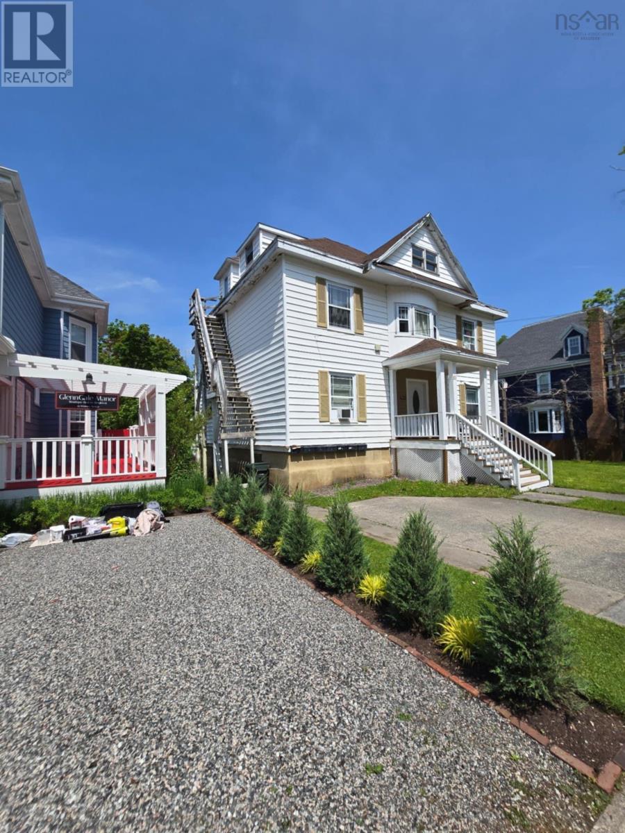 85 Whitney Avenue, Sydney, Nova Scotia  B1P 4Z8 - Photo 3 - 202514171