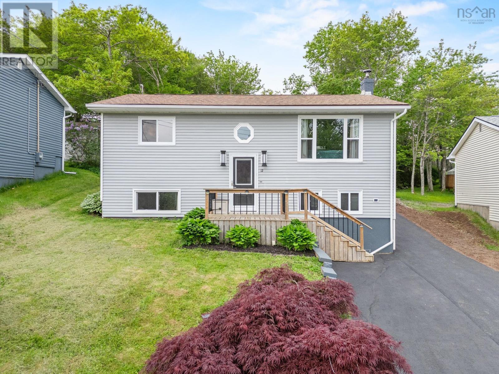 Property at 12 Wamphray Crescent image 1
