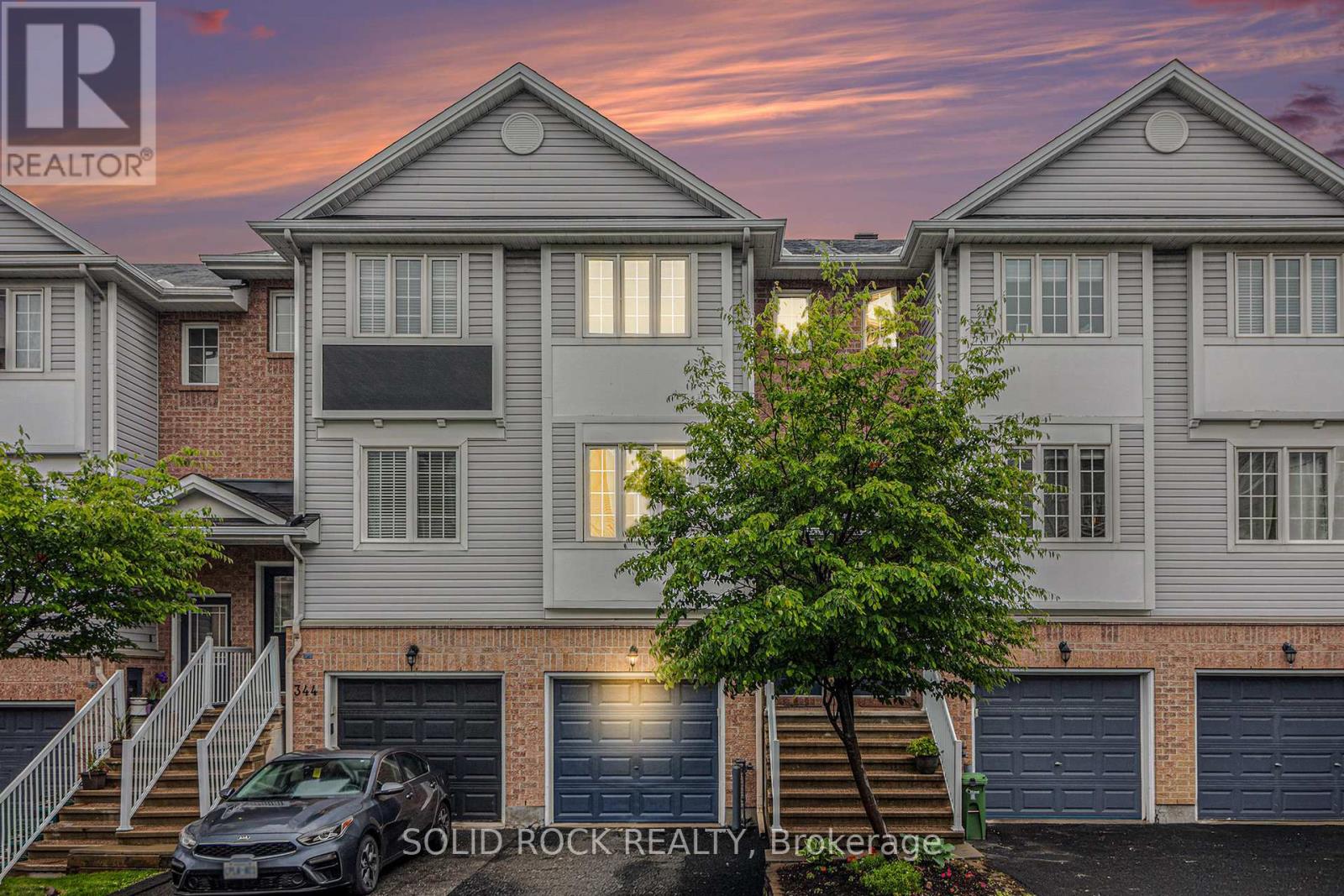 342 Gotham Private, Ottawa, Ontario  K2C 4G7 - Photo 1 - X12211781