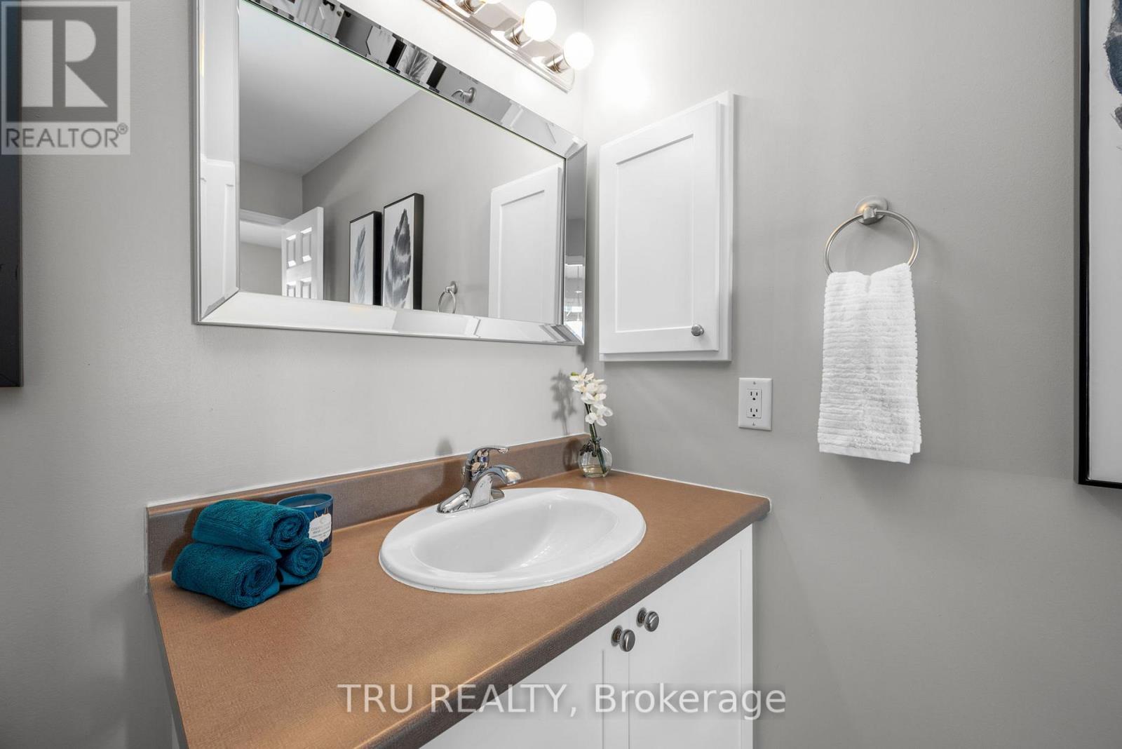 105 Deercroft Avenue, Ottawa, Ontario  K2J 5H7 - Photo 32 - X12211782