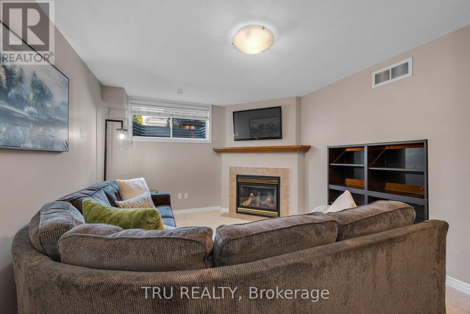 105 Deercroft Avenue, Ottawa, Ontario  K2J 5H7 - Photo 34 - X12211782