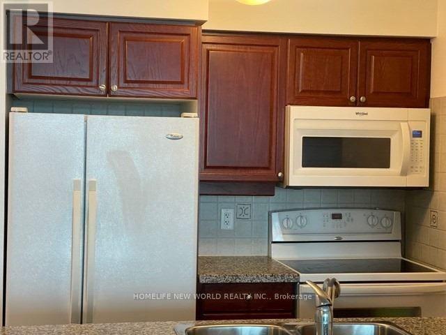 2210 - 15 Greenview Avenue, Toronto, Ontario  M2M 4M7 - Photo 8 - C12211772